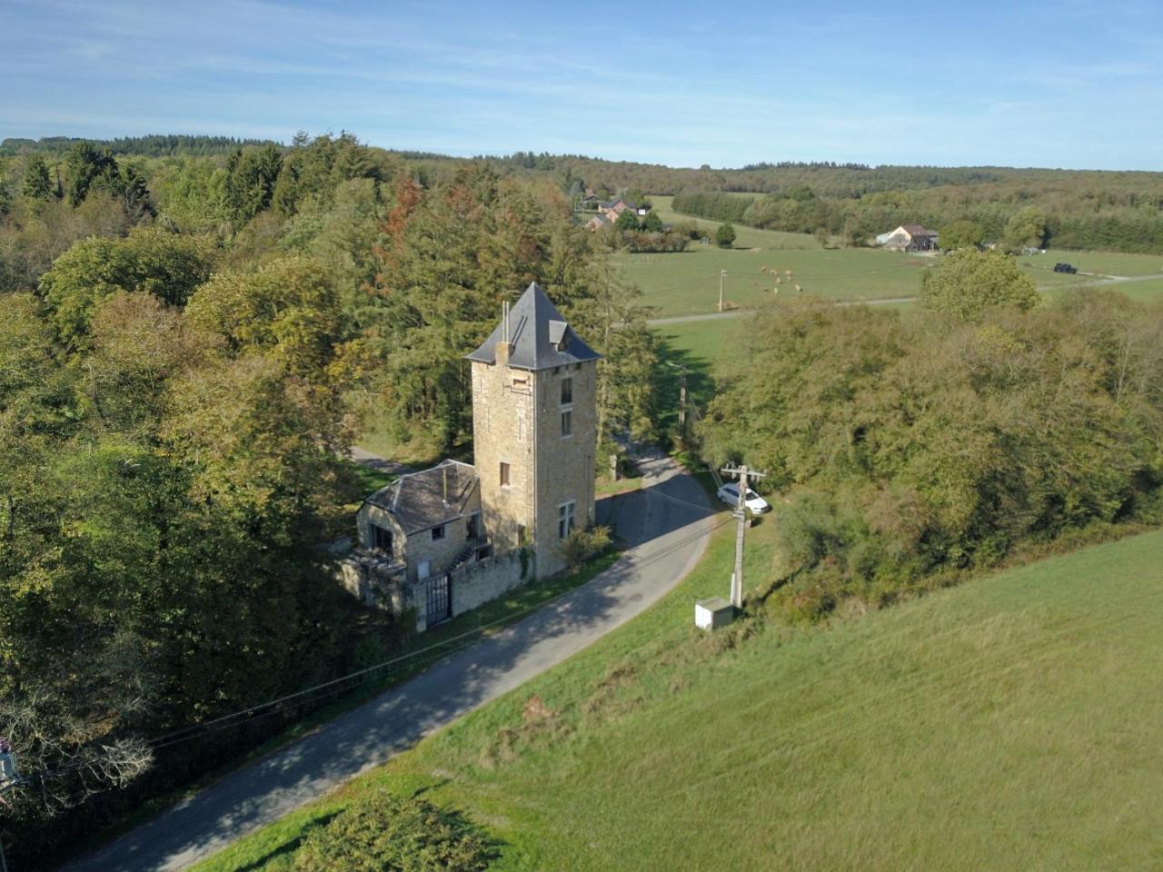 La Tour De Serinchamps Bagian luar foto